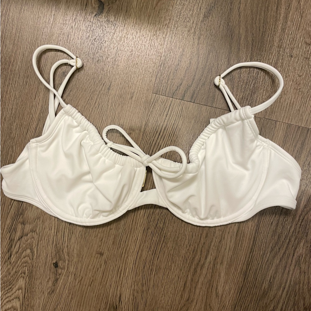 Xhilaration white bikini top